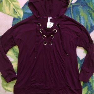 Long sleeved eggplant shirt